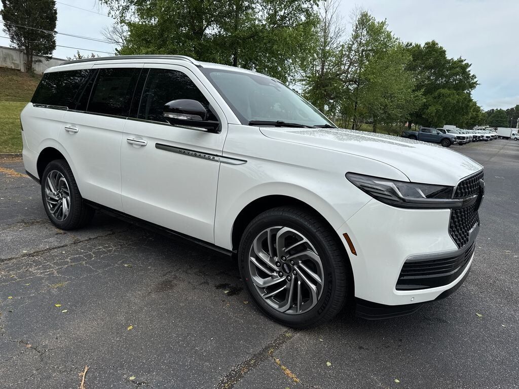 2026 LINCOLN Navigator