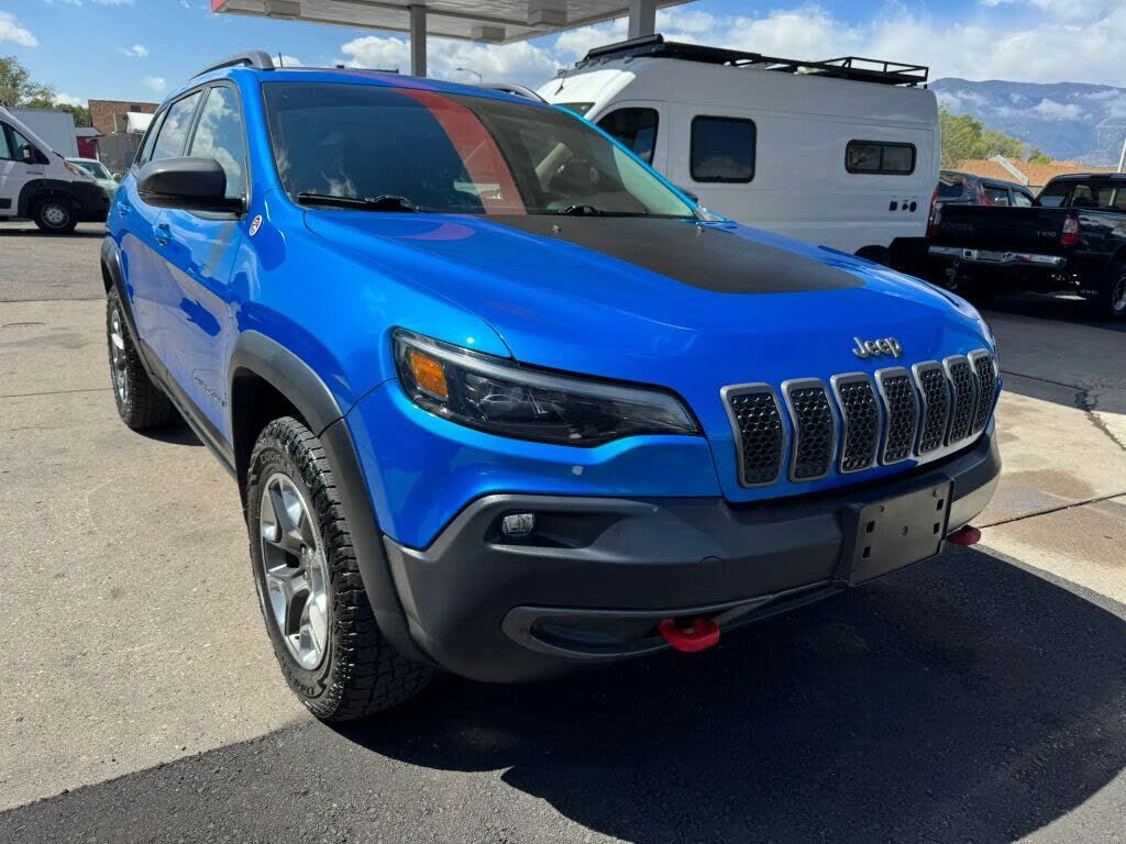 2020 JEEP Cherokee