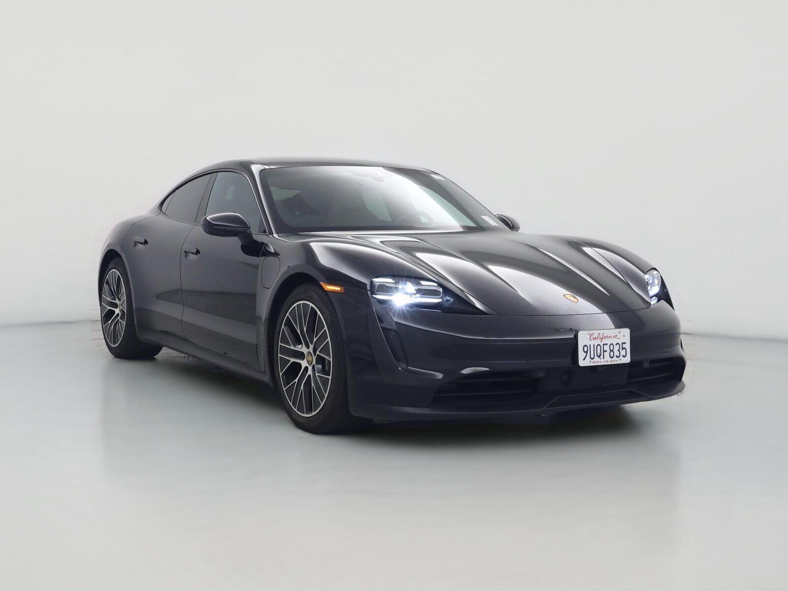2022 PORSCHE Taycan
