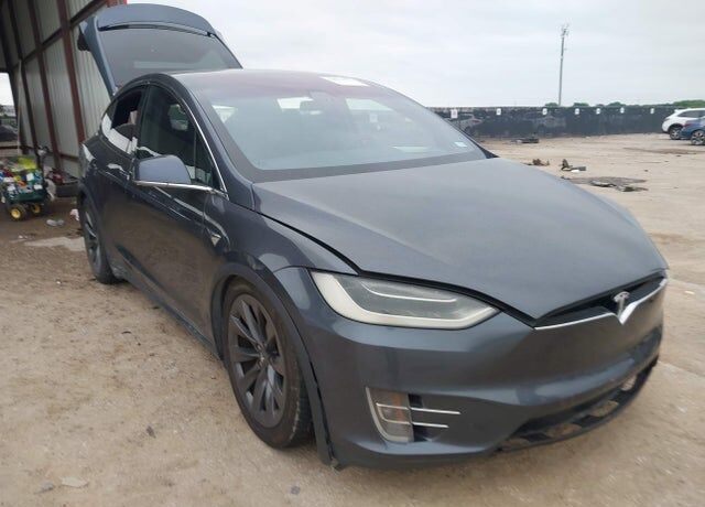 2018 TESLA Model X