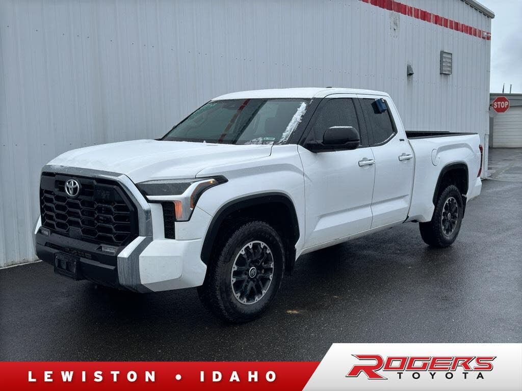 2023 TOYOTA Tundra