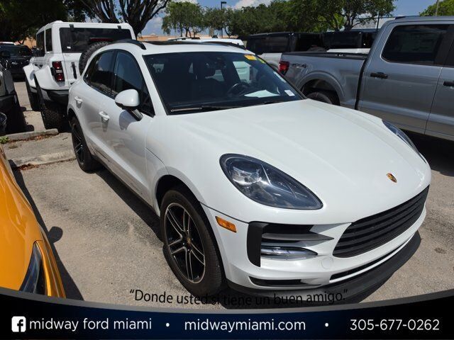 2021 PORSCHE Macan
