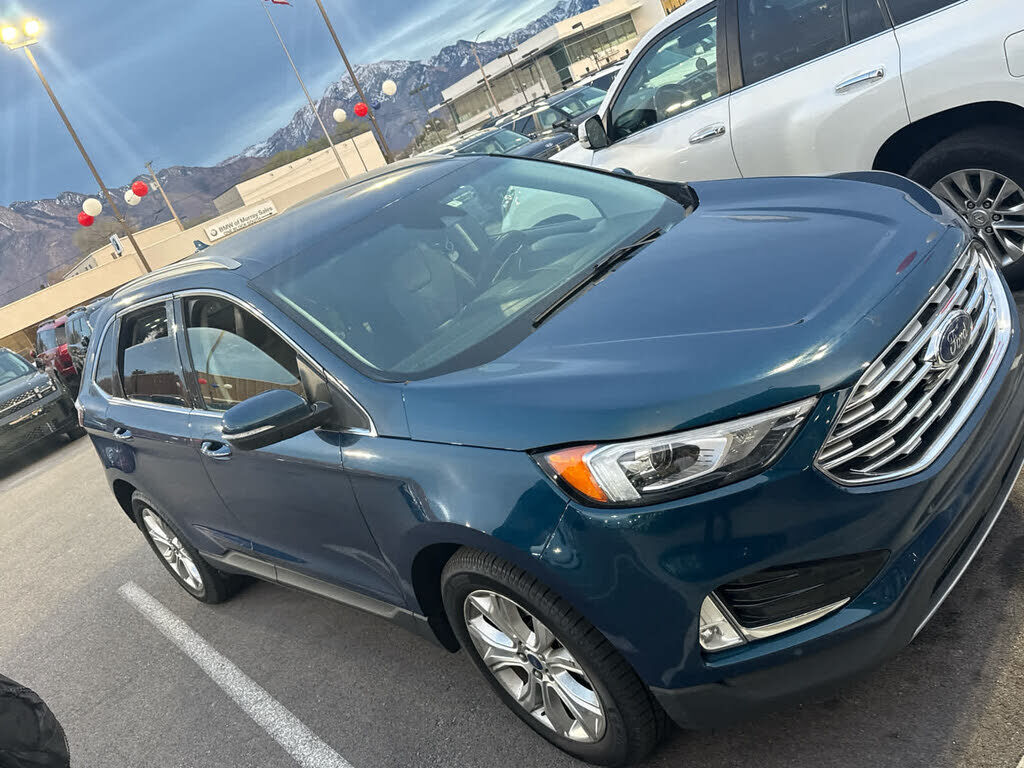 2020 FORD Edge