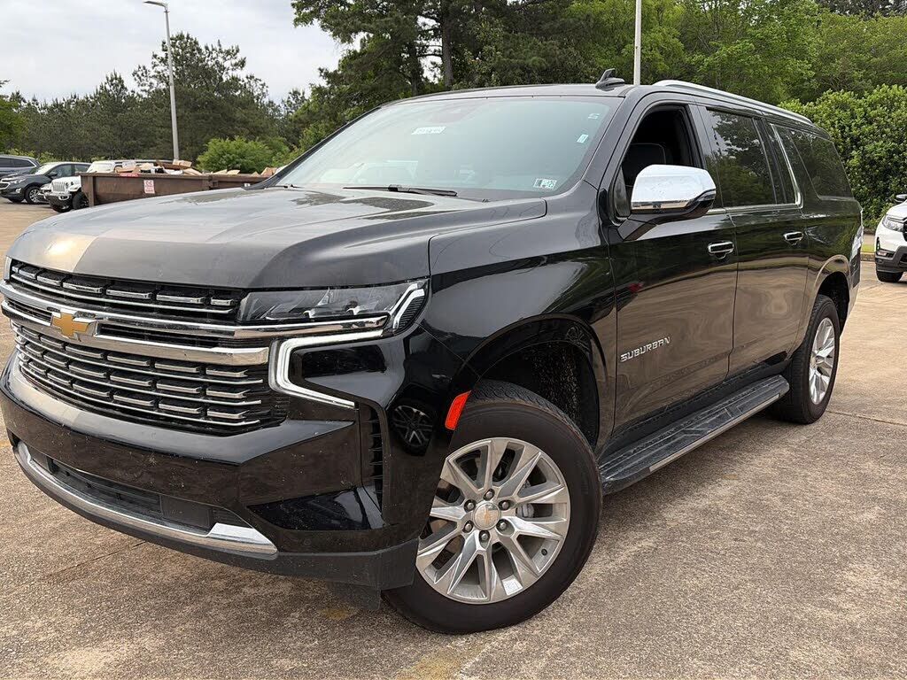 2024 CHEVROLET Suburban