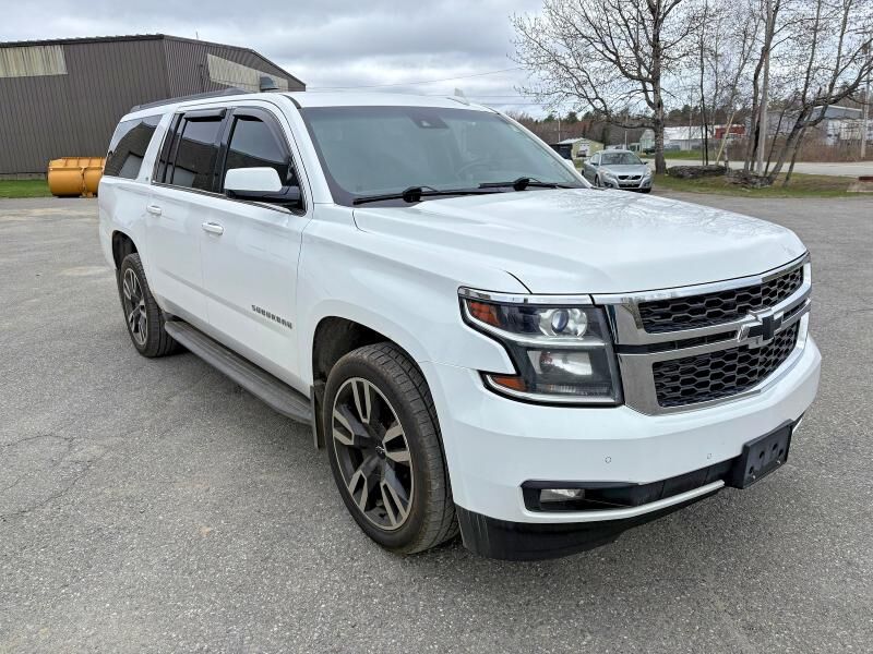 2016 CHEVROLET Suburban