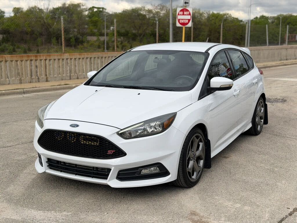 2016 FORD Focus