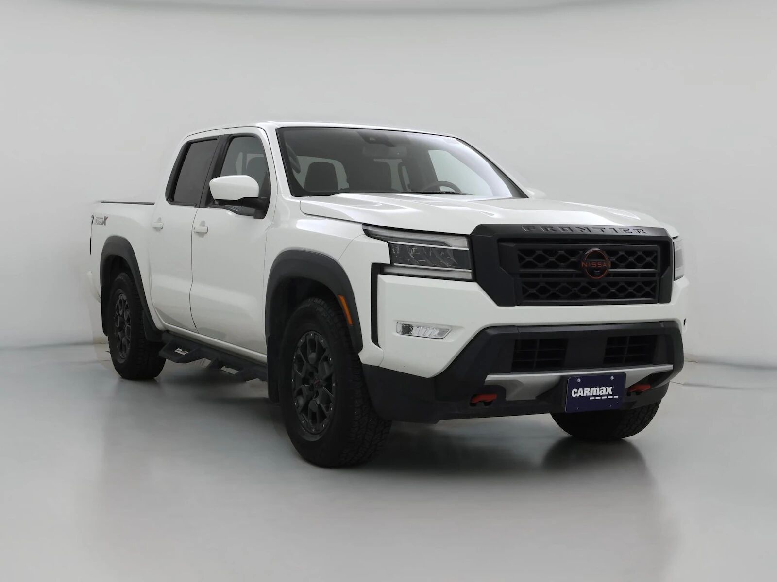 2022 NISSAN Frontier