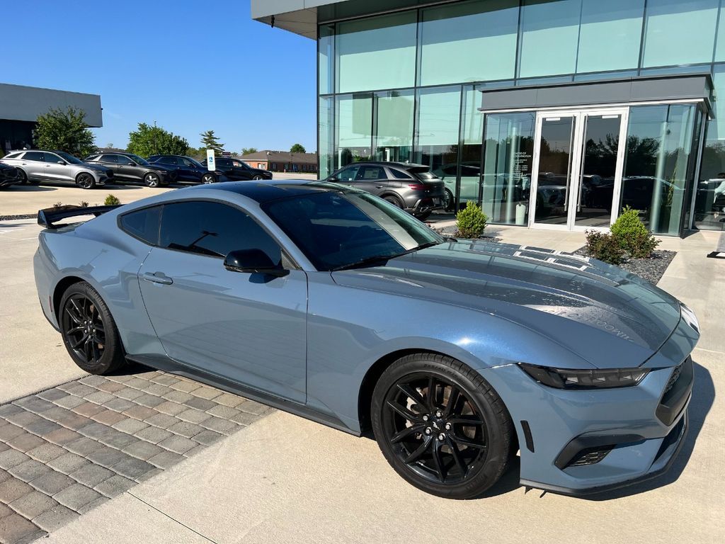 2024 FORD Mustang
