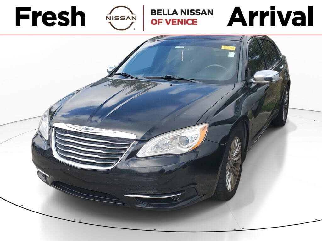 2012 CHRYSLER 200
