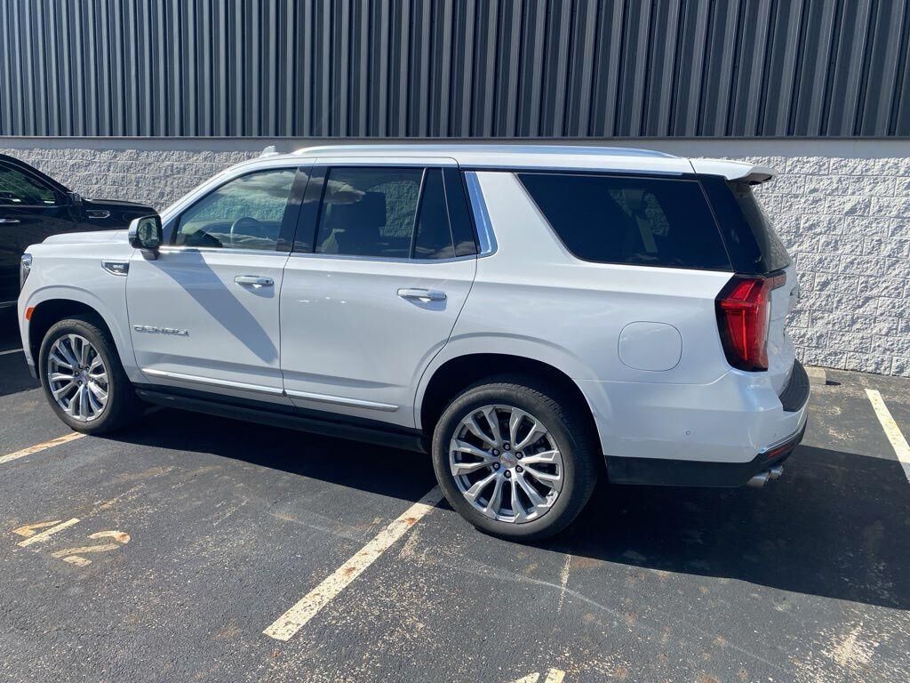 2024 GMC Yukon