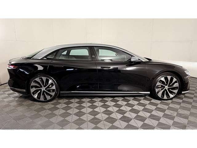 2022 LUCID MOTORS Air