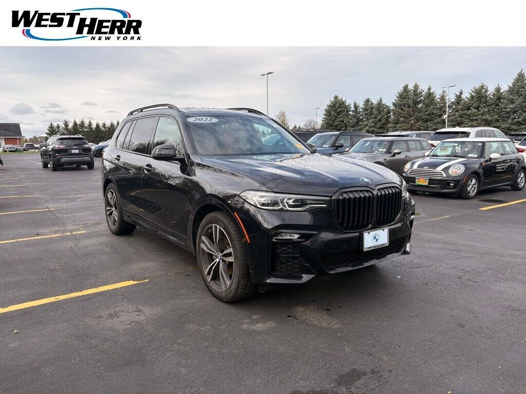 2022 BMW X7