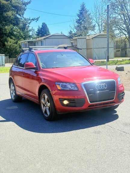 2010 AUDI Q5