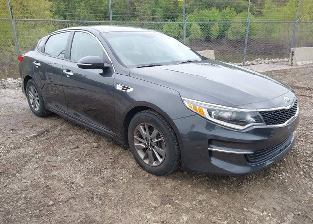 2017 KIA Optima