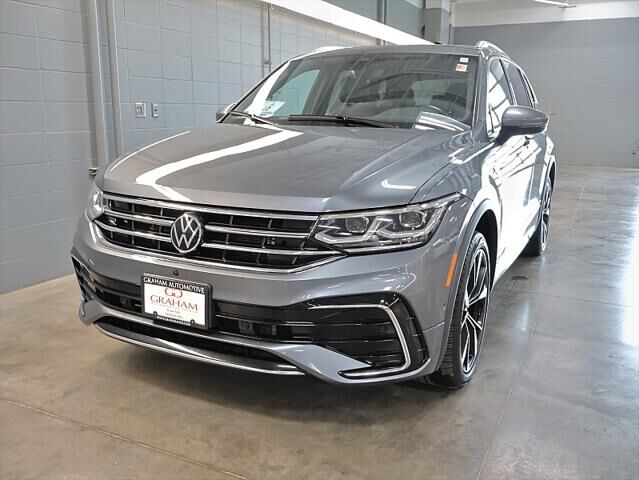 2023 VOLKSWAGEN Tiguan 4Motion