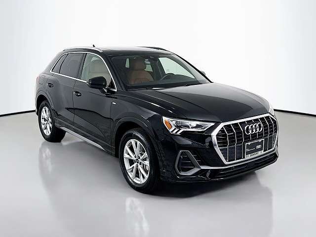 2023 AUDI Q3