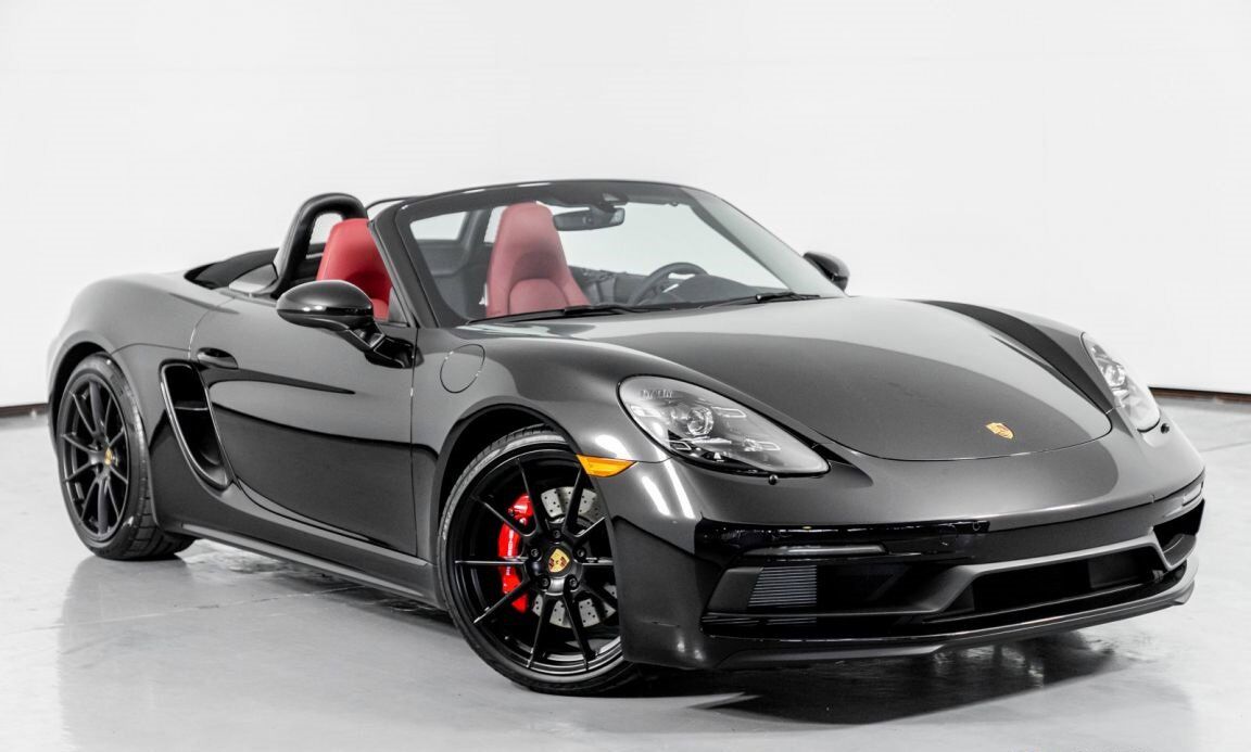 2022 PORSCHE 718
