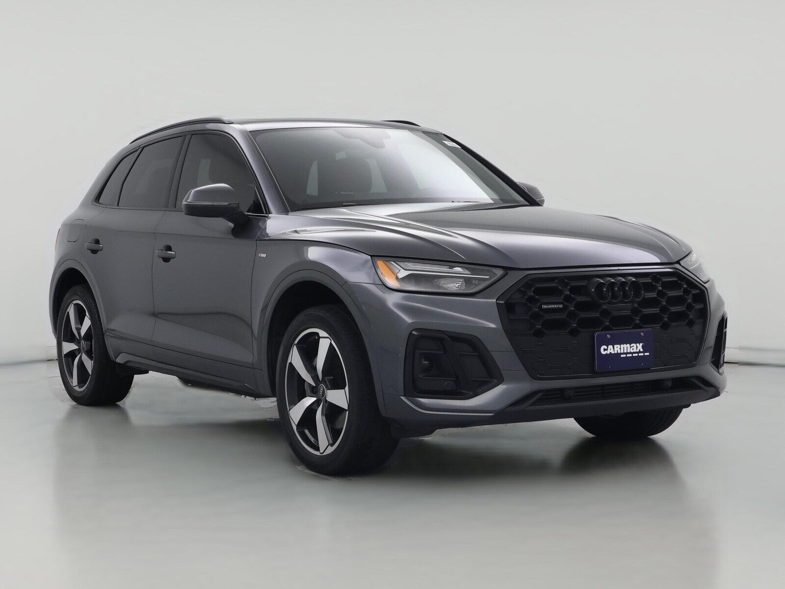 2022 AUDI Q5