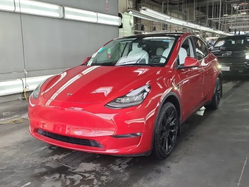 2022 TESLA Model Y