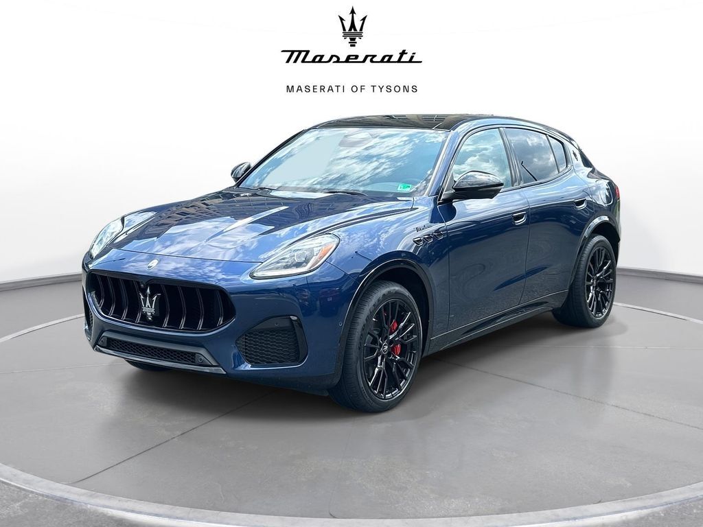 2025 MASERATI Grecale