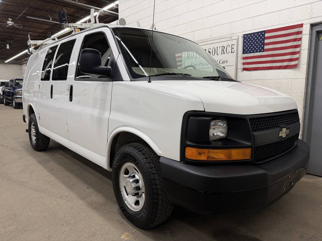 2011 CHEVROLET Express