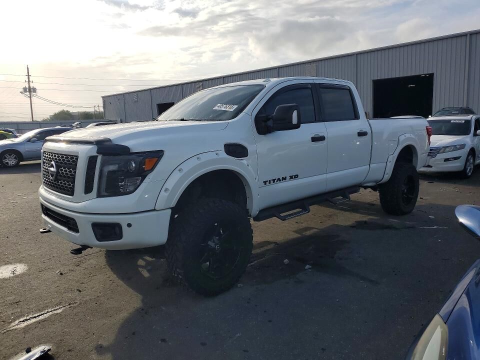2018 NISSAN Titan