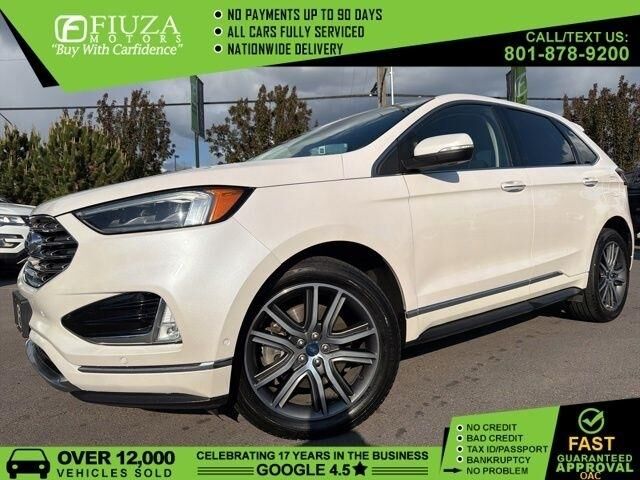 2019 FORD Edge