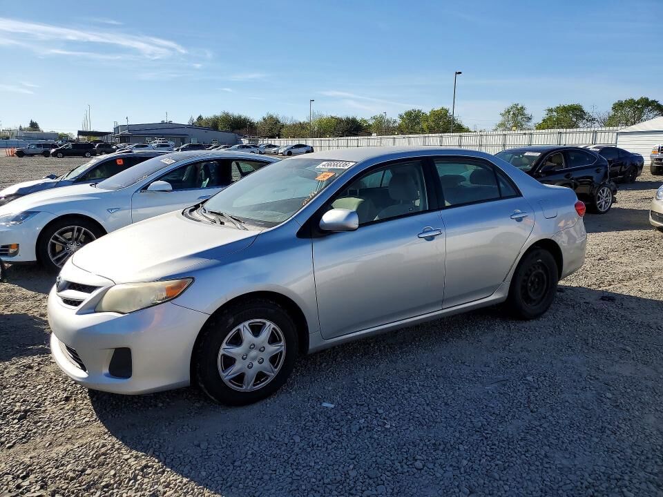 2011 TOYOTA Corolla