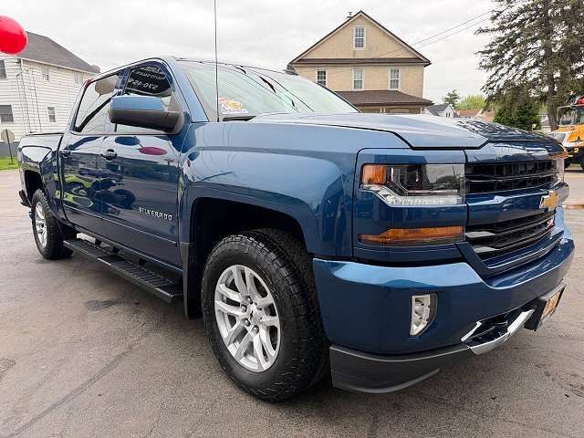 2017 CHEVROLET Silverado