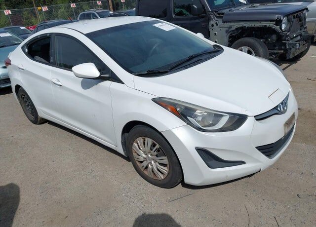 2016 HYUNDAI Elantra