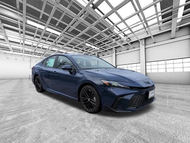2026 TOYOTA Camry