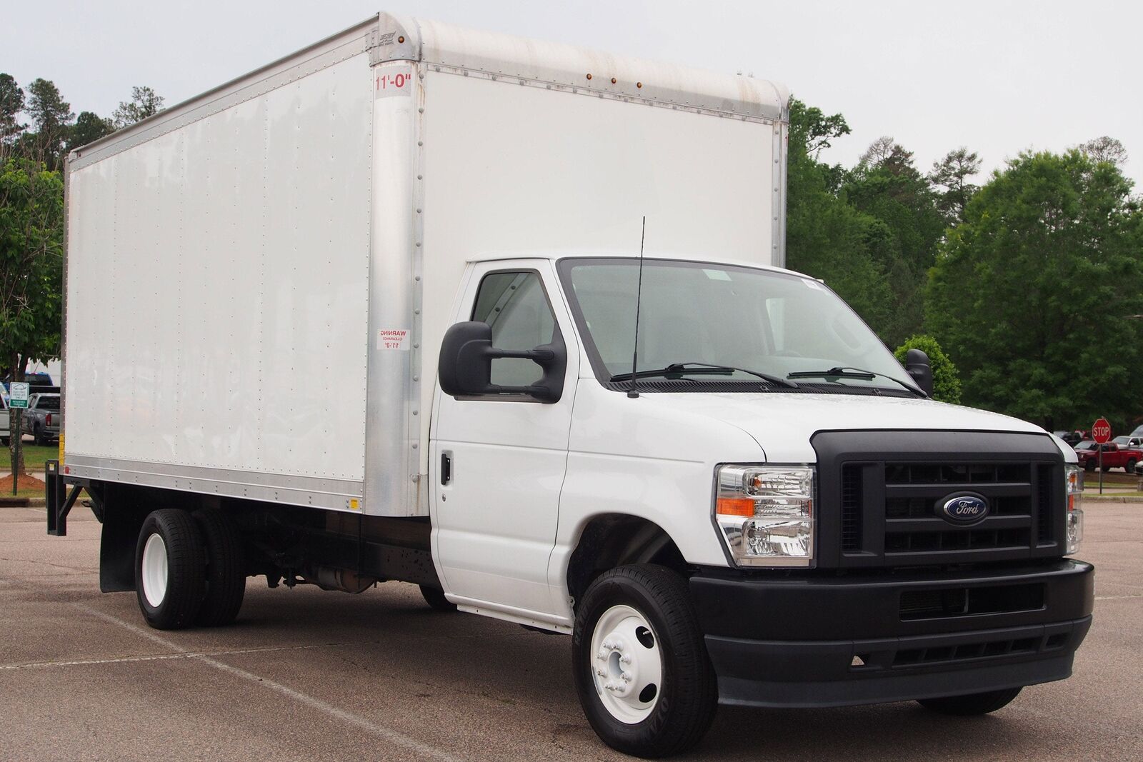 2024 FORD E-350