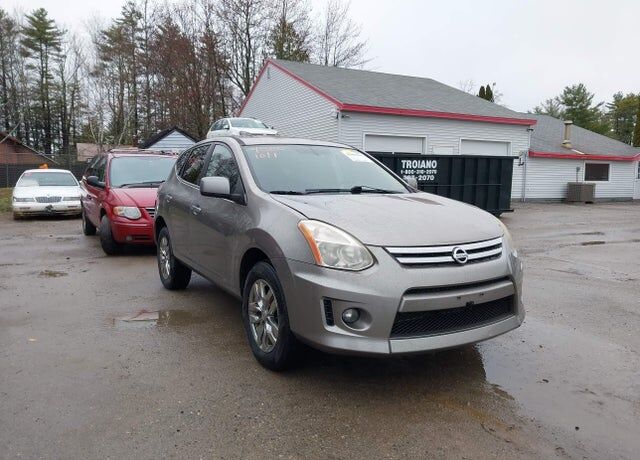 2010 NISSAN Rogue