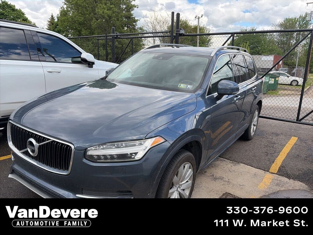 2019 VOLVO XC90