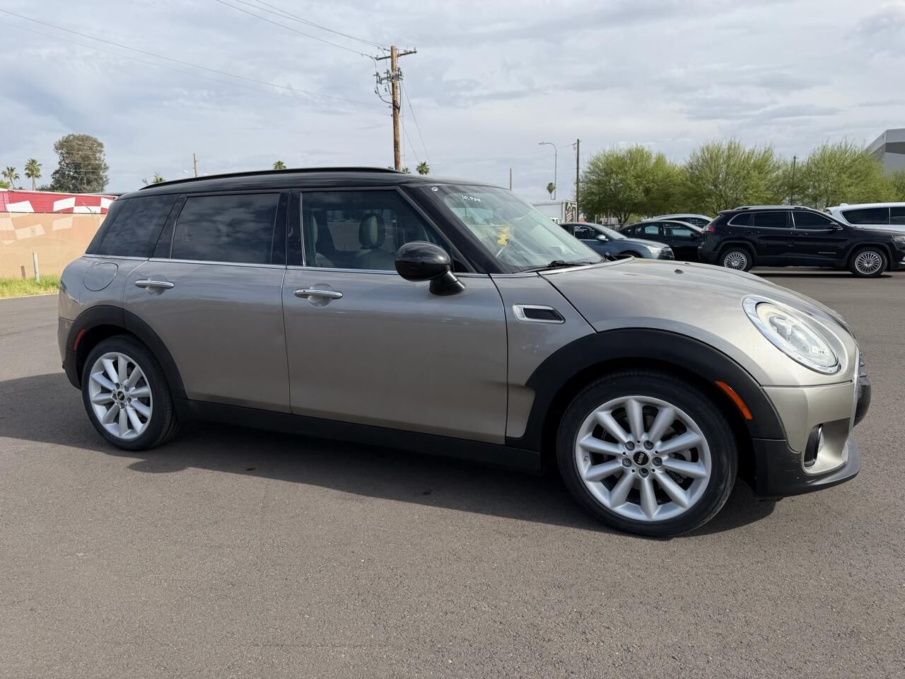 2017 MINI Clubman