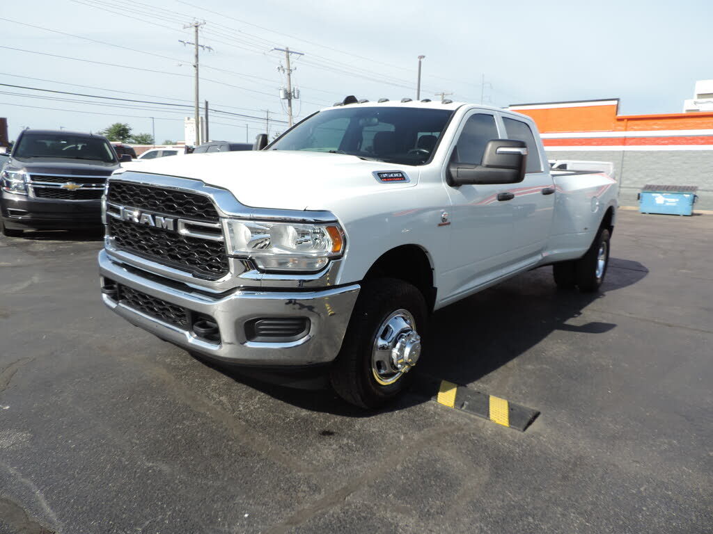 2024 RAM 3500