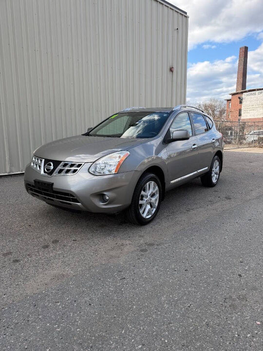 2011 NISSAN Rogue