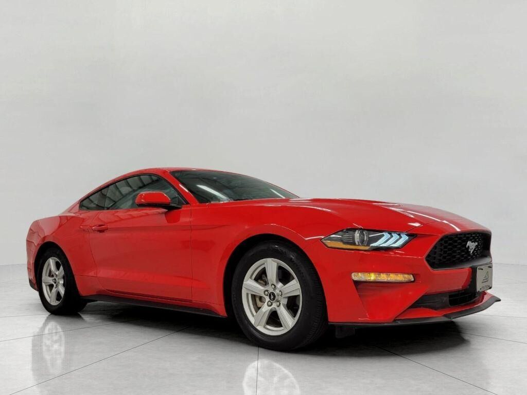 2018 FORD Mustang
