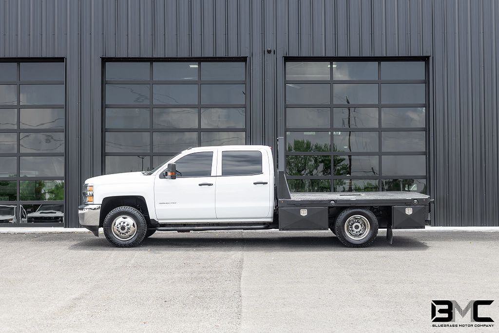 2018 CHEVROLET Silverado