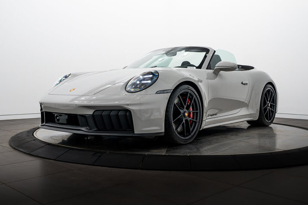 2026 PORSCHE 911