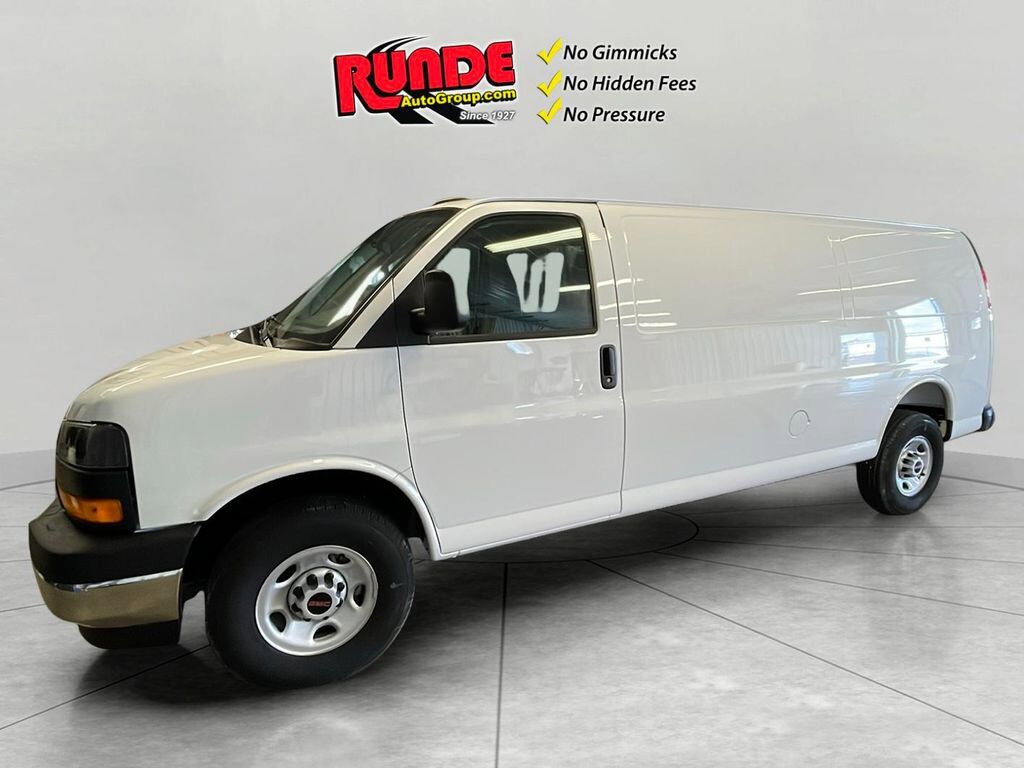 2025 GMC Savana