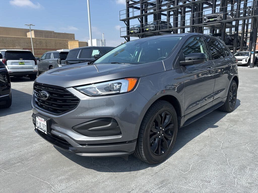 2024 FORD Edge