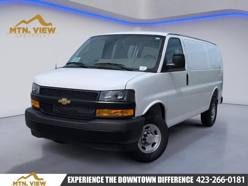 2026 CHEVROLET Express