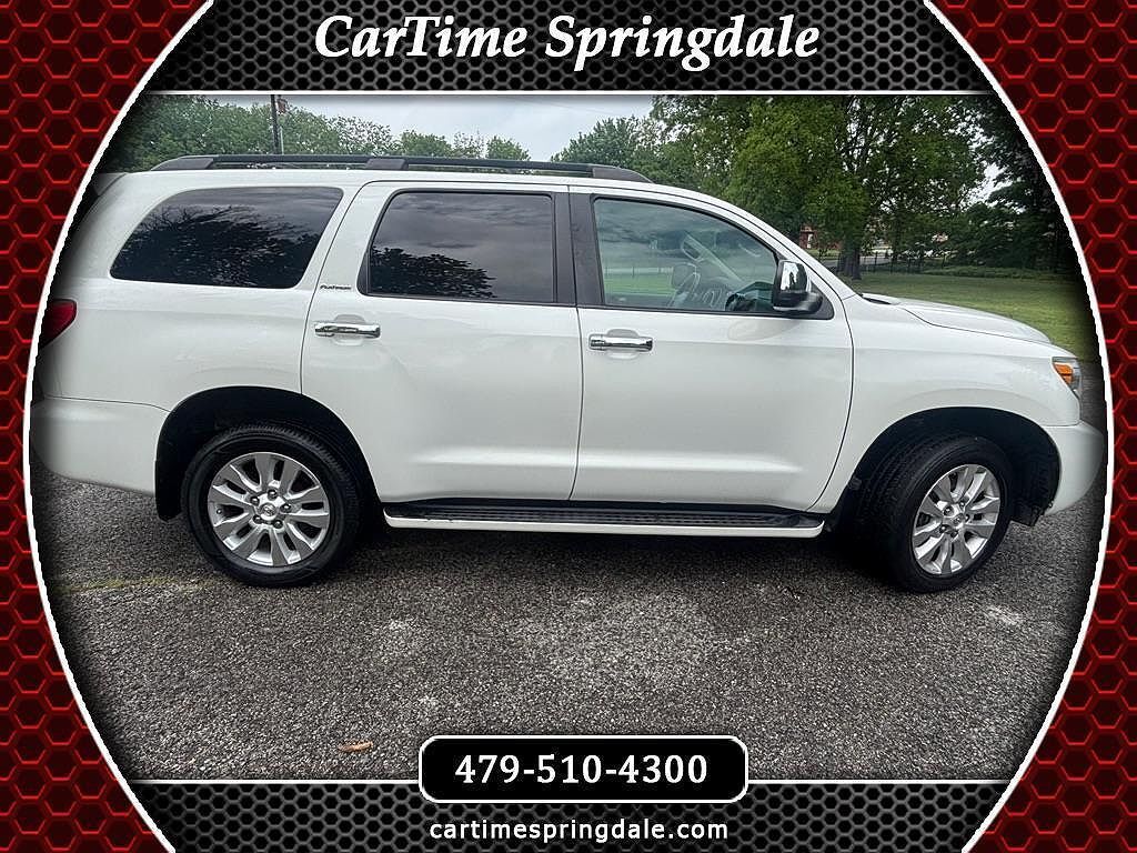 2012 TOYOTA Sequoia