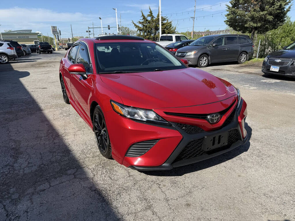 2019 TOYOTA Camry