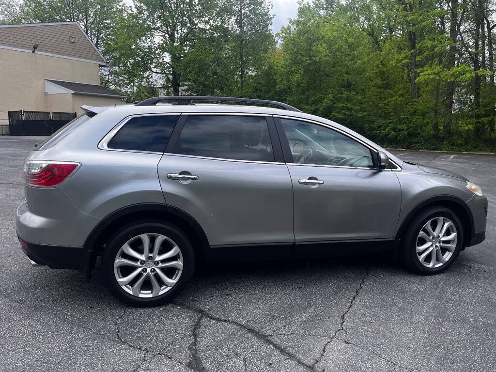 2011 MAZDA CX-9