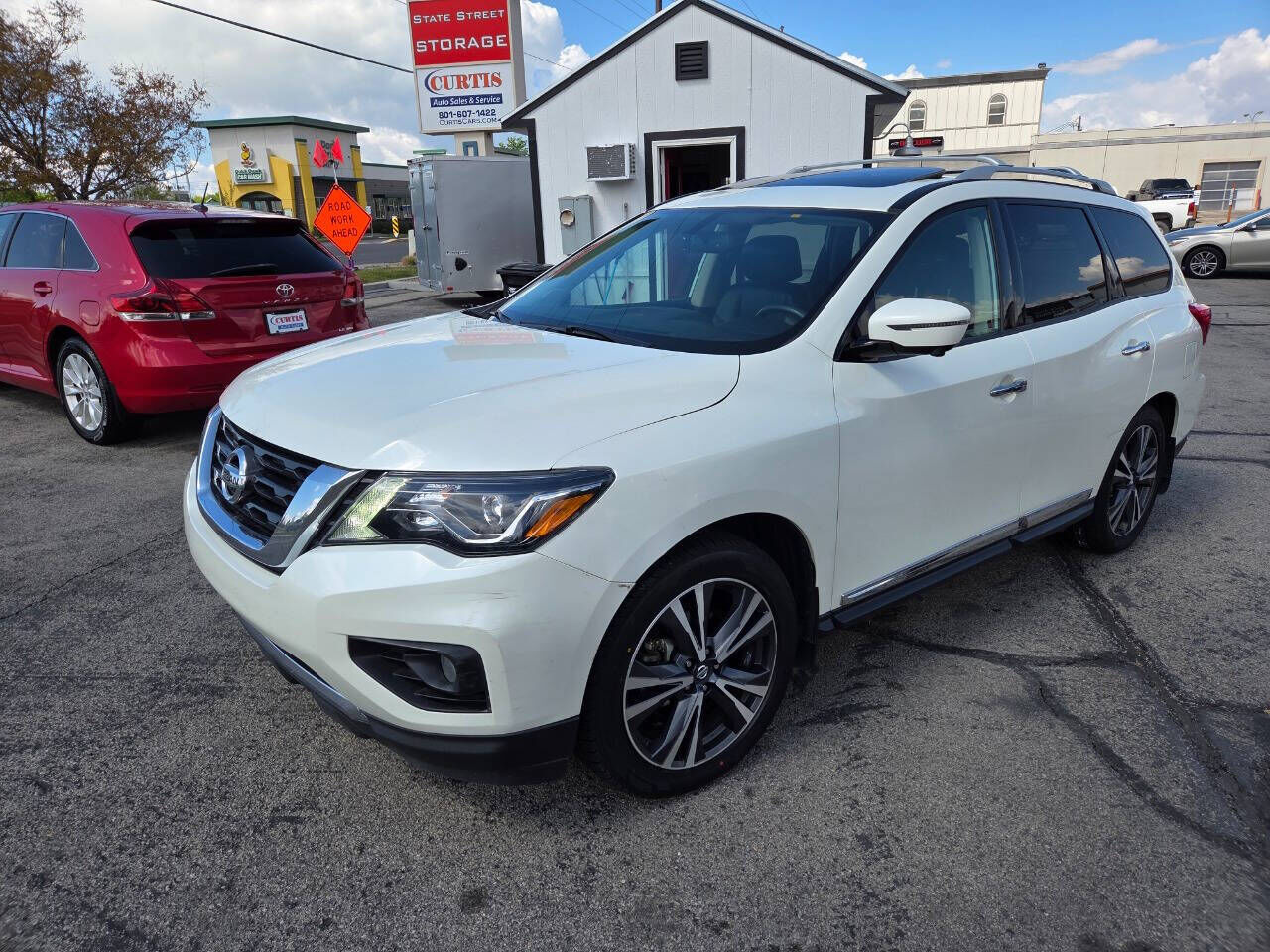 2020 NISSAN Pathfinder