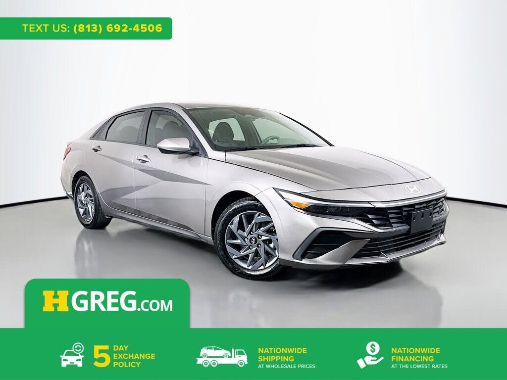 2024 HYUNDAI Elantra
