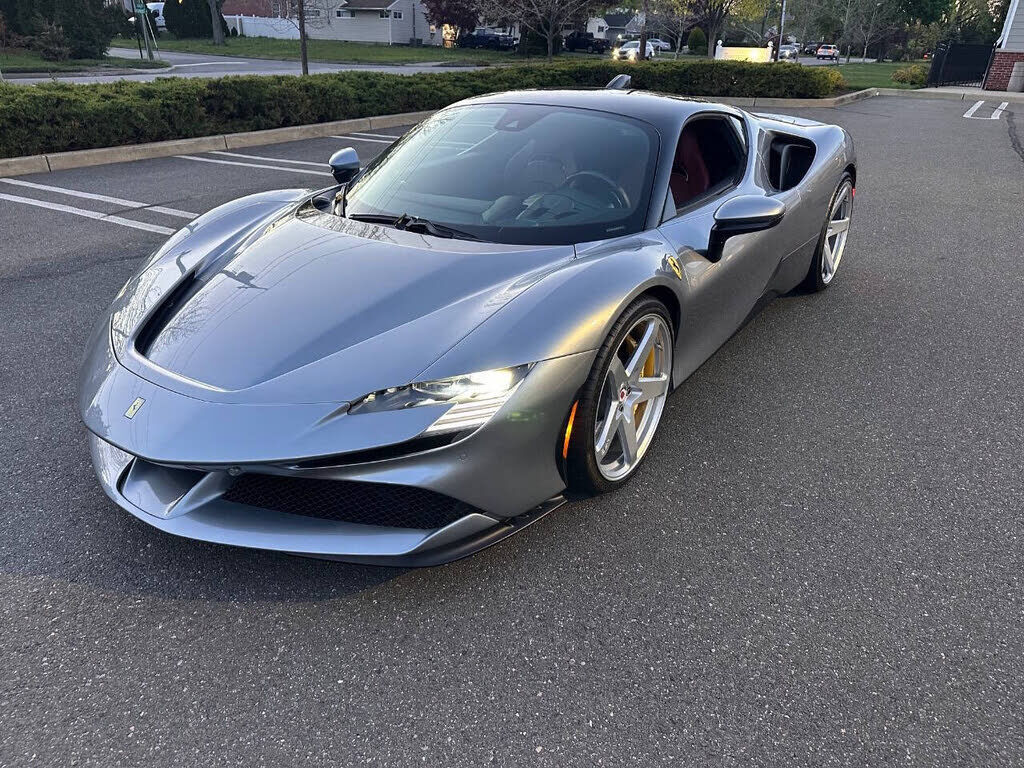 2022 FERRARI SF 90 STradale