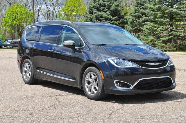 2019 CHRYSLER Pacifica